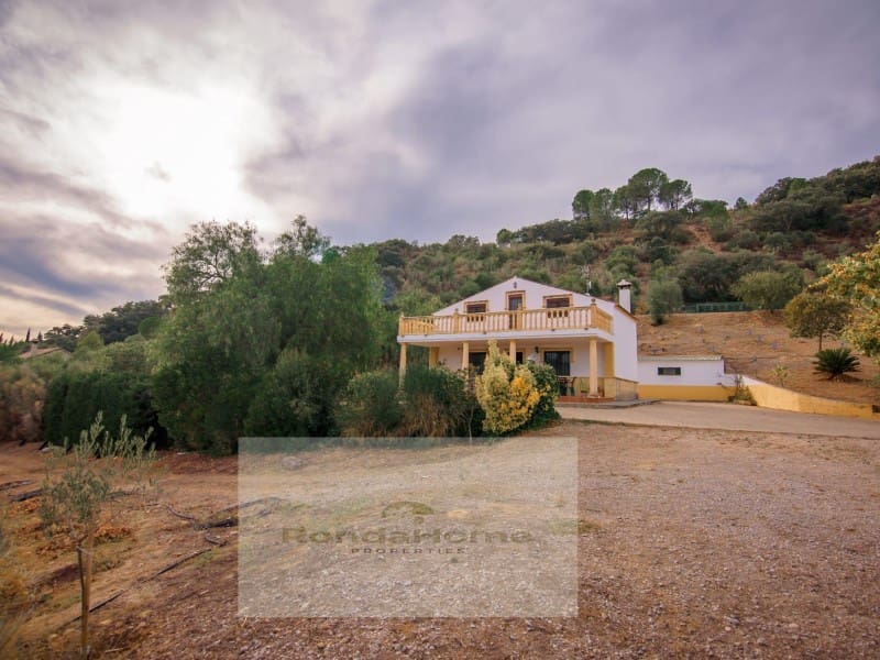 3 sovrum Finca/Hus på landet till salu i Ronda med pool garage - 650 000 € (Ref: 9132659)