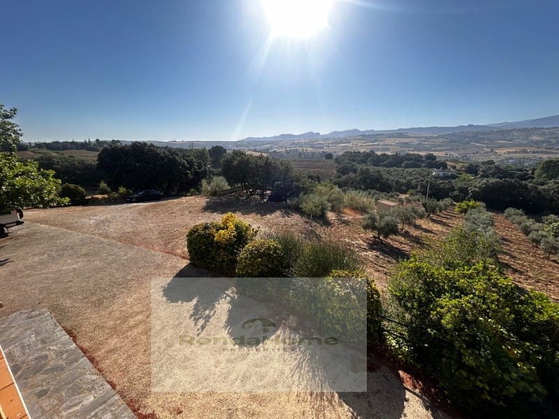 3 sovrum Finca/Hus på landet till salu i Ronda med pool garage - 650 000 € (Ref: 9132659)