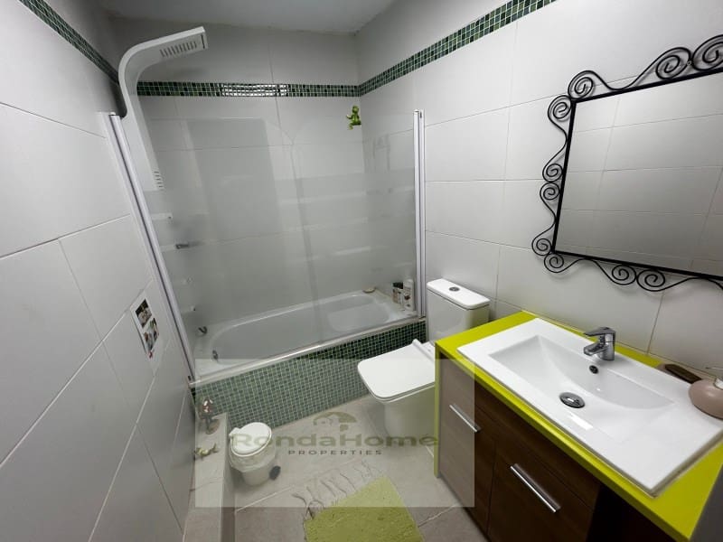 3 bedroom Townhouse for sale in Algodonales - € 125,000 (Ref: 9174874)