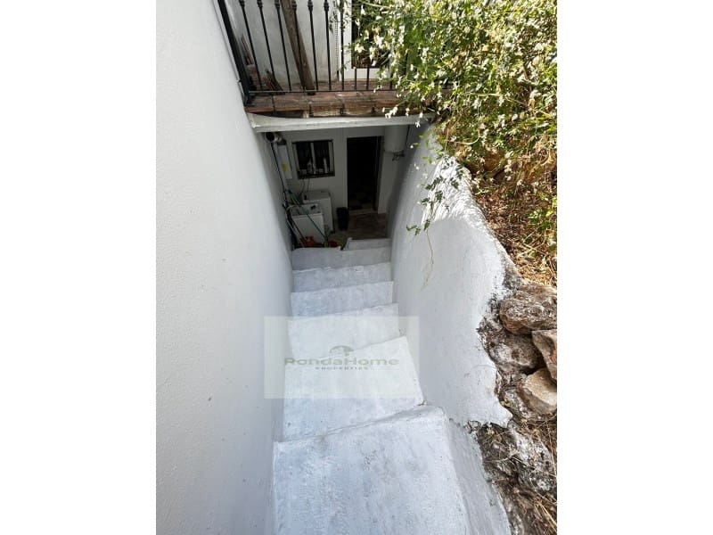 3 bedroom Townhouse for sale in Algodonales - € 125,000 (Ref: 9174874)