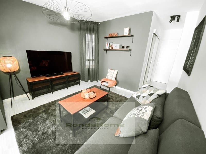 1 soveværelse Lejlighed til salg i Fuengirola - € 250.000 (Ref: 9176819)