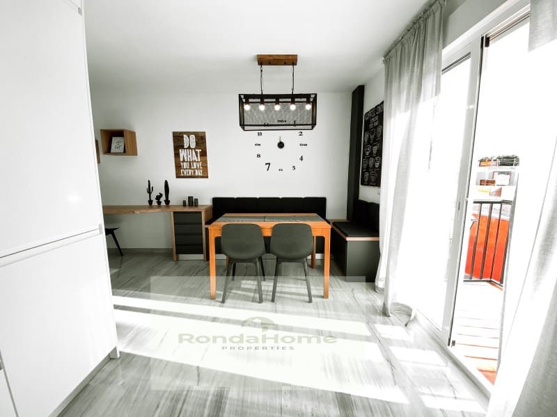 1 soveværelse Lejlighed til salg i Fuengirola - € 250.000 (Ref: 9176819)