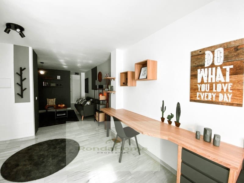 1 soveværelse Lejlighed til salg i Fuengirola - € 250.000 (Ref: 9176819)