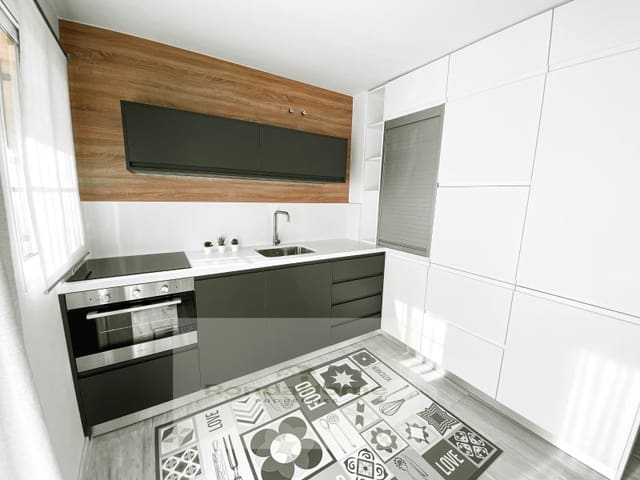 1 soveværelse Lejlighed til salg i Centro ciudad, Fuengirola - € 250.000 (Ref: 9176819)