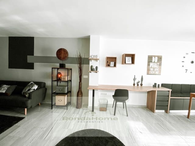 1 soveværelse Lejlighed til salg i Centro ciudad, Fuengirola - € 250.000 (Ref: 9176819)