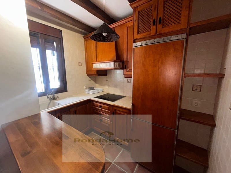 3 sypialnia Finka/Dom wiejski na sprzedaż w Setenil de las Bodegas - 120 000 € (Ref: 9176822)