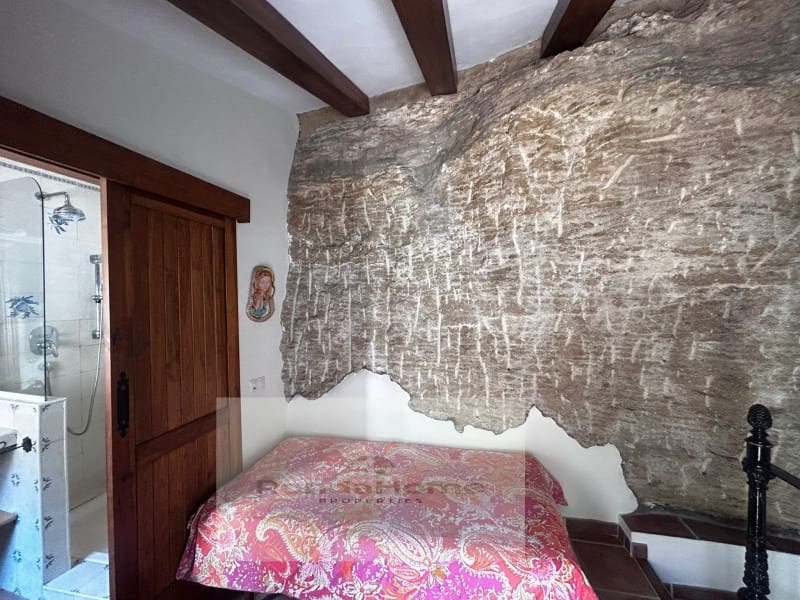 3 sypialnia Finka/Dom wiejski na sprzedaż w Setenil de las Bodegas - 120 000 € (Ref: 9176822)