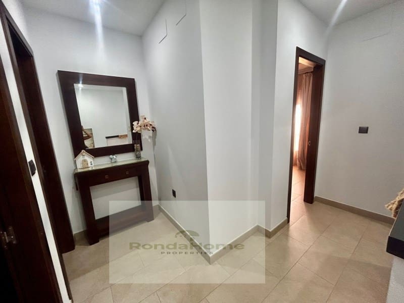 3 soveværelse Byhus til salg i Zahara de la Sierra - € 196.000 (Ref: 9176825)