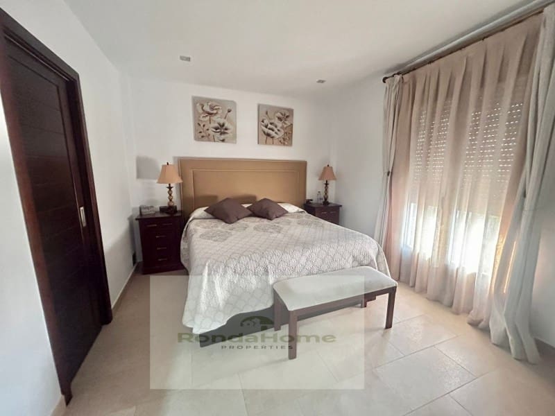 3 soveværelse Byhus til salg i Zahara de la Sierra - € 196.000 (Ref: 9176825)