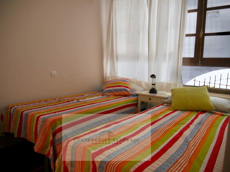 6 soveværelse Villa til salg i Fuengirola med garage - € 980.000 (Ref: 9198557)