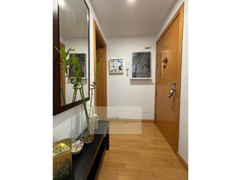 2 slaapkamer Flat te koop in Benalmadena met zwembad - € 330.000 (Ref: 9198558)