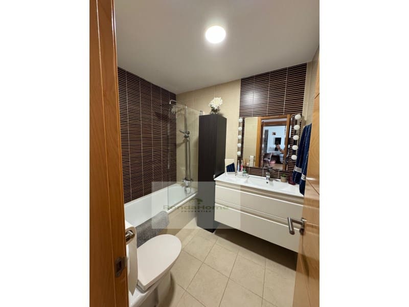 2 slaapkamer Flat te koop in Benalmadena met zwembad - € 330.000 (Ref: 9198558)