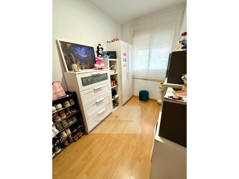 2 slaapkamer Flat te koop in Benalmadena met zwembad - € 330.000 (Ref: 9198558)