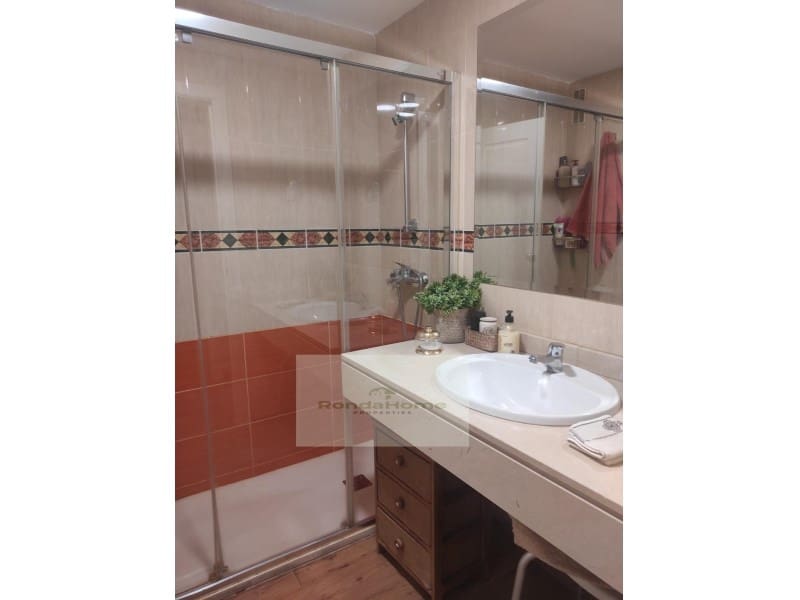 2 bedroom Flat for sale in Torremolinos with garage - € 339,000 (Ref: 9287706)