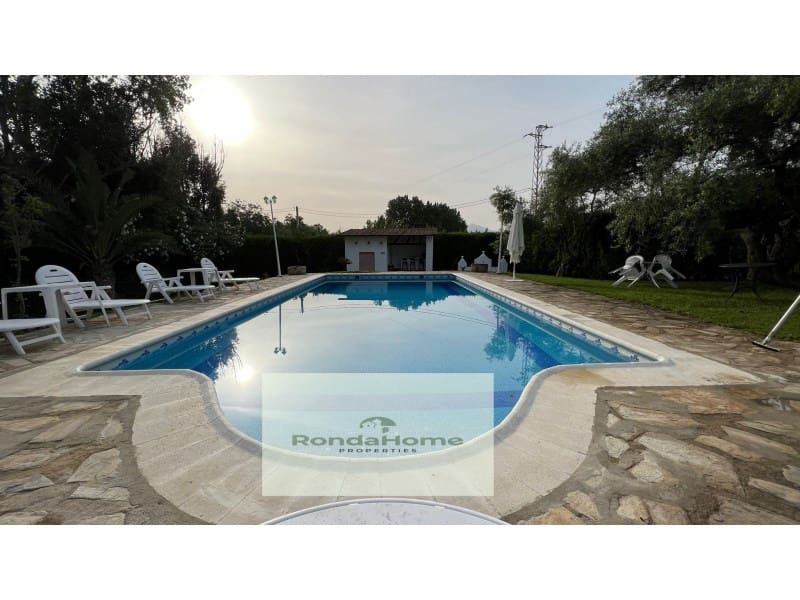 4 sypialnia Finka/Dom wiejski na sprzedaż w Villamartin z basenem garażem - 518 000 € (Ref: 9305187)