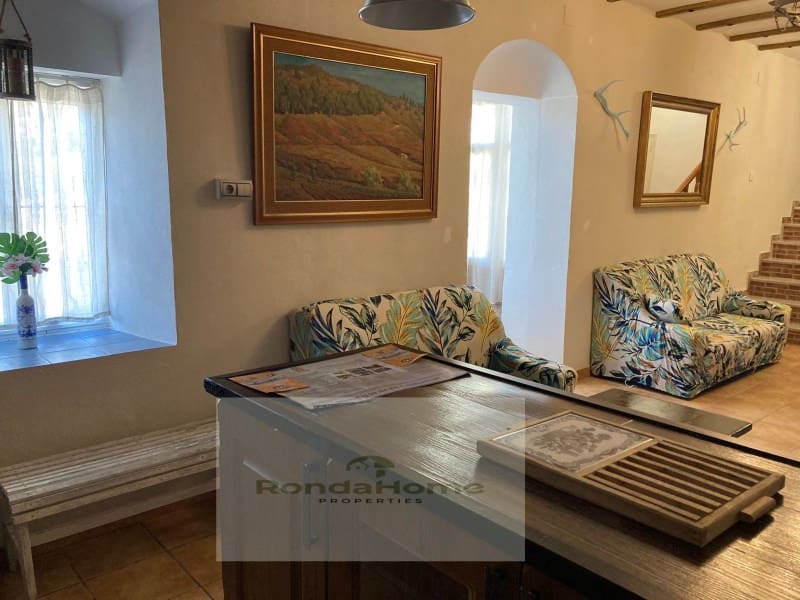 4 soveværelse Finca/Landehus til salg i El Bosque - € 150.000 (Ref: 9330984)