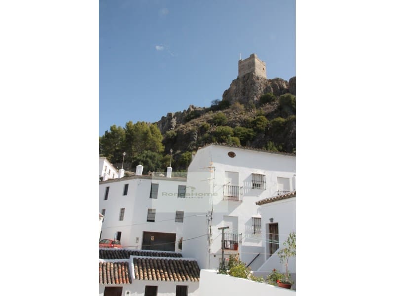 3 soveværelse Byhus til salg i Zahara de la Sierra med garage - € 165.000 (Ref: 9347746)