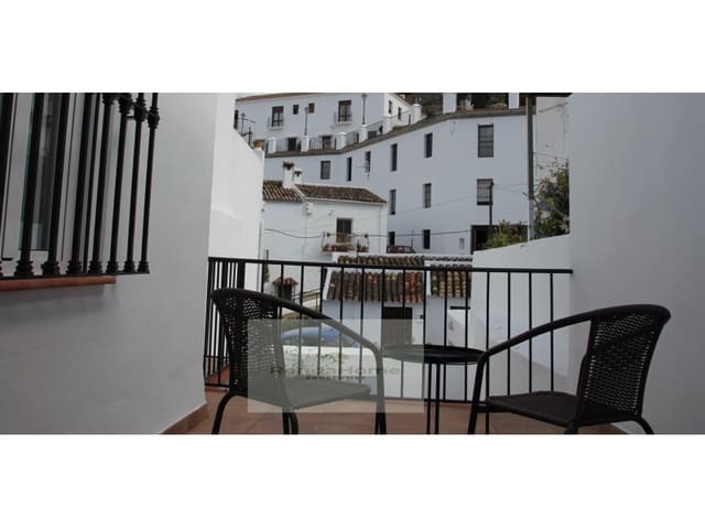 3 soveværelse Byhus til salg i Zahara de la Sierra med garage - € 165.000 (Ref: 9347746)