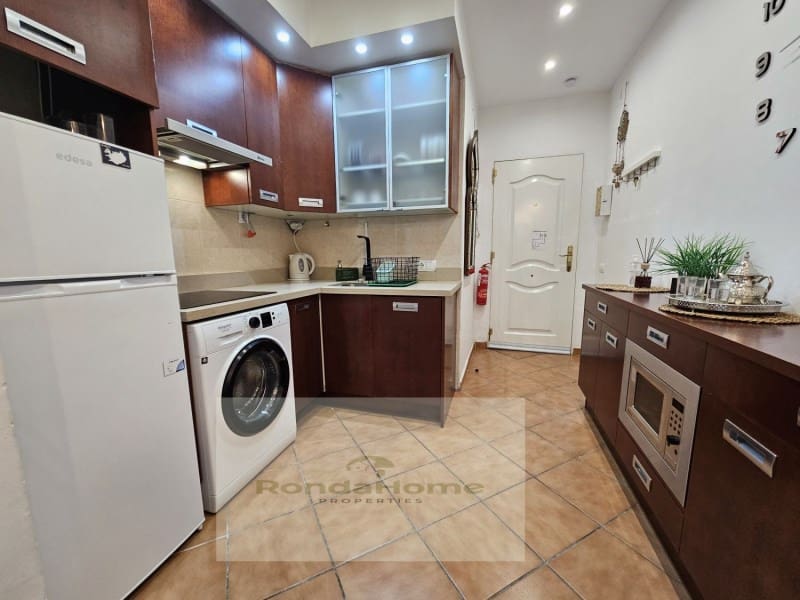 1 bedroom Apartment for sale in Torremolinos with garage - € 285,000 (Ref: 9359842)