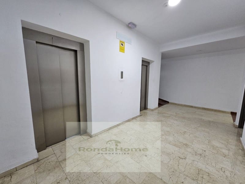 1 bedroom Apartment for sale in Torremolinos with garage - € 285,000 (Ref: 9359842)