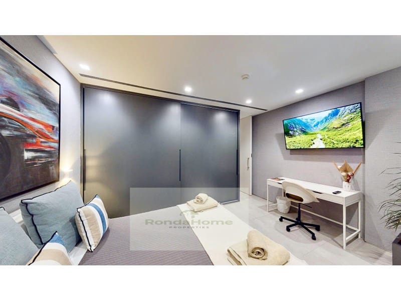 4 sypialnia Willa do wynajęcia w Mijas z basenem garażem - 8 900 € (Ref: 9359843)