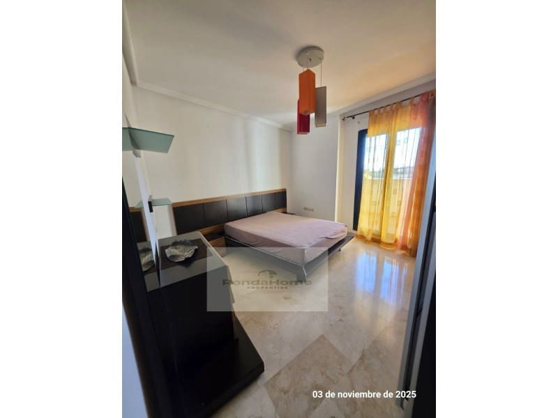 2 sovrum Lägenhet att hyra i Torrequebrada med pool garage - 1 500 € (Ref: 9375472)