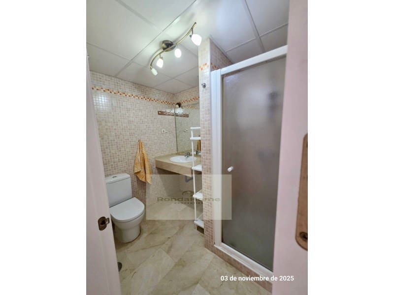 2 sovrum Lägenhet att hyra i Torrequebrada med pool garage - 1 500 € (Ref: 9375472)