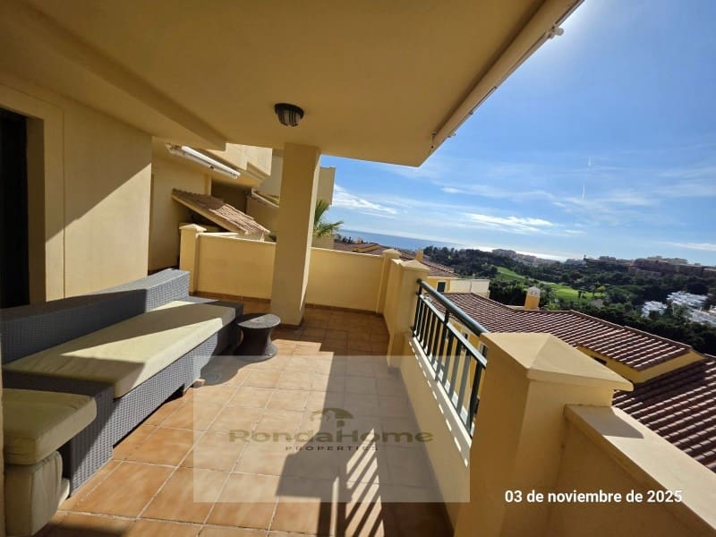 2 sovrum Lägenhet att hyra i Torrequebrada med pool garage - 1 500 € (Ref: 9375472)