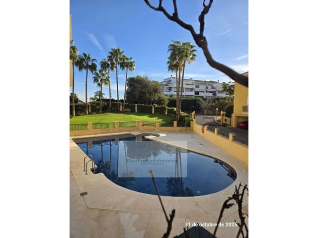 Appartement de 2 chambres à louer à Cortijo Torrequebrada, Benalmádena avec piscine garage - 1 500 € (Ref: 9375472)