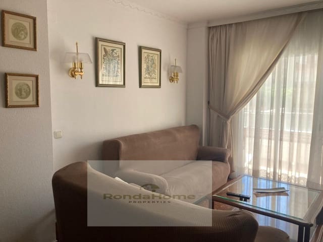2 bedroom Flat for rent in Torremolinos with garage - € 1,600 (Ref: 9375473)