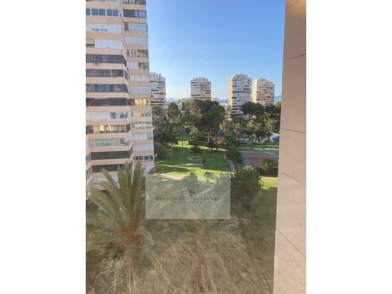 2 bedroom Flat for rent in Torremolinos with garage - € 1,600 (Ref: 9375473)