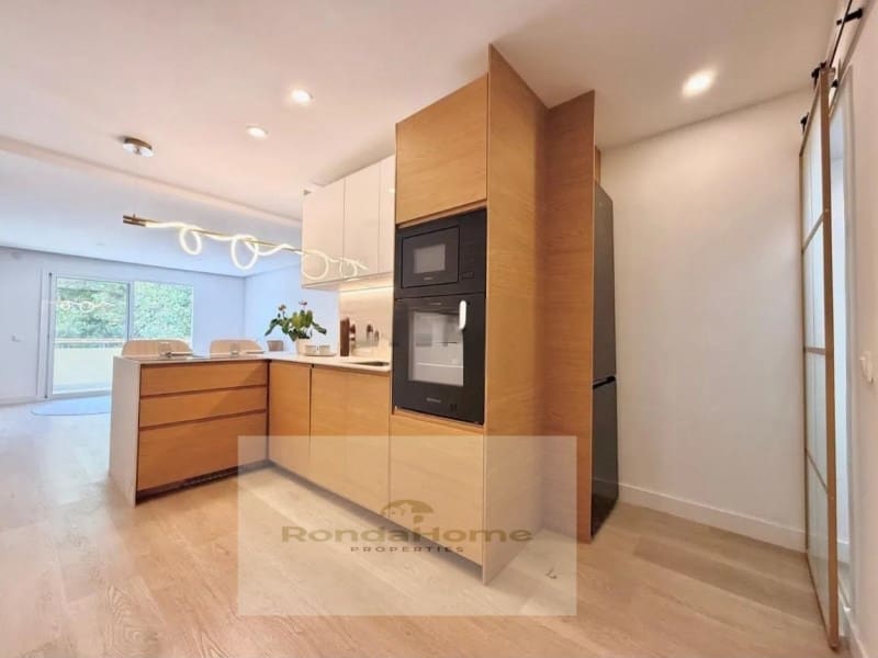 3 soverom Leilighet til salgs i Fuengirola med garasje - € 397 000 (Ref: 9383316)