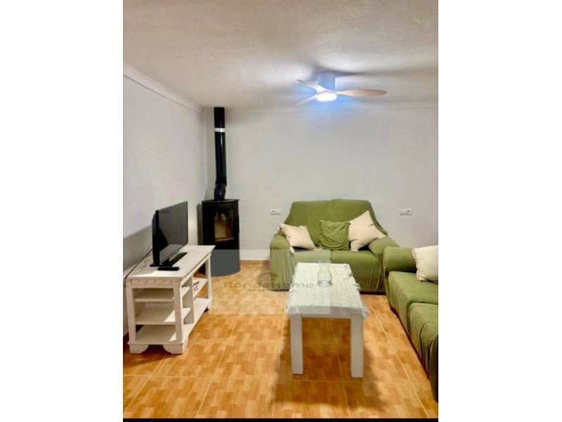 Townhouse for sale in Ronda - € 128,000 (Ref: 9386173)