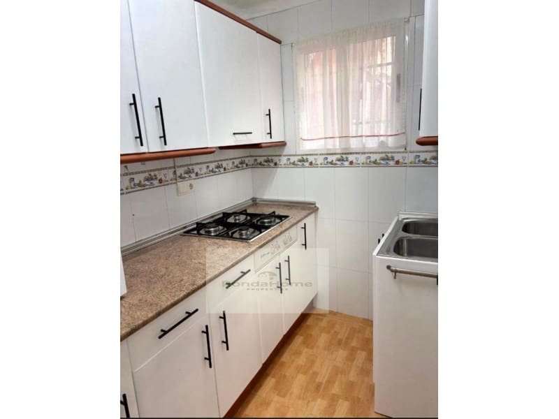 Townhouse for sale in Ronda - € 128,000 (Ref: 9386173)