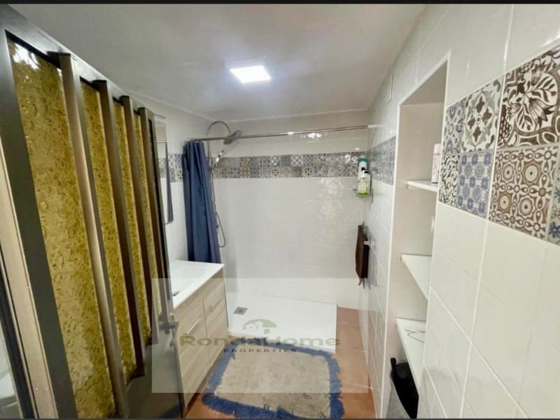 Townhouse for sale in Ronda - € 128,000 (Ref: 9386173)