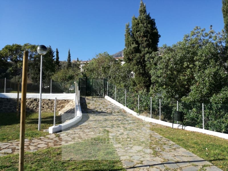 2 bedroom Flat for rent in Benalmadena with garage - € 1,300 (Ref: 9400832)