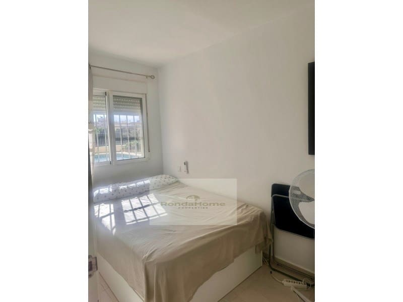 2 soveværelse Lejlighed til salg i Fuengirola med garage - € 299.000 (Ref: 9400833)