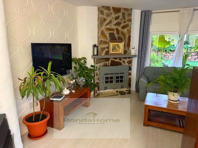 4 chambre Appartement à vendre à Calahonda, Mijas avec piscine garage - 419 000 € (Ref: 9411285)