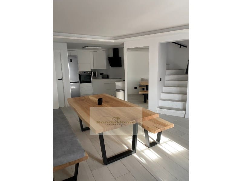 Piso de 4 habitaciones en Torremolinos en venta con garaje - 400.000 € (Ref: 9411286)