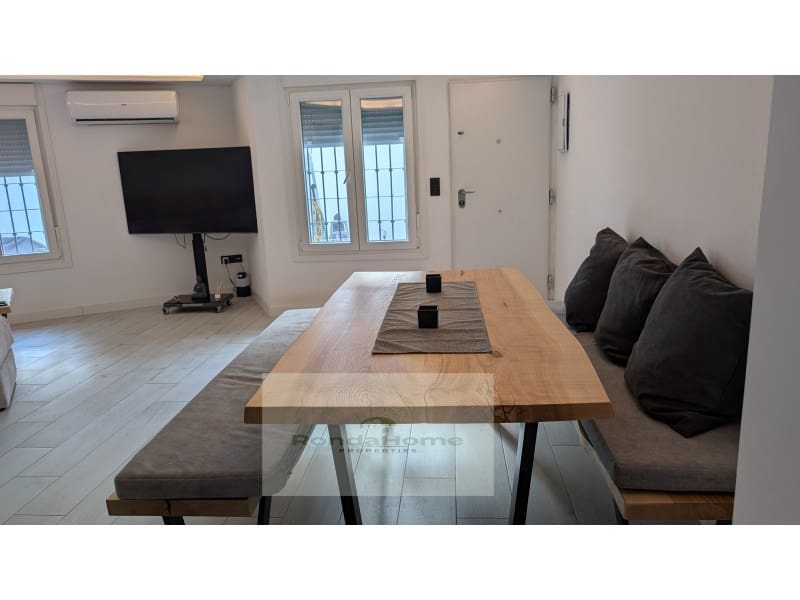 Piso de 4 habitaciones en Torremolinos en venta con garaje - 400.000 € (Ref: 9411286)
