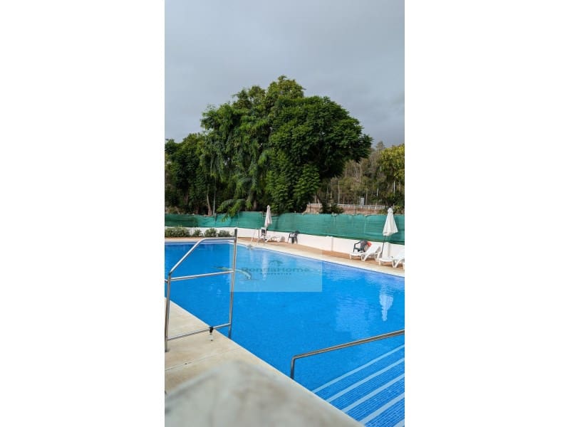 Piso de 4 habitaciones en Torremolinos en venta con garaje - 400.000 € (Ref: 9411286)