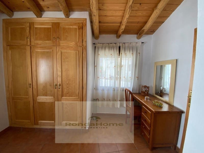 2 bedroom Townhouse for sale in Jubrique - € 90,000 (Ref: 9414416)