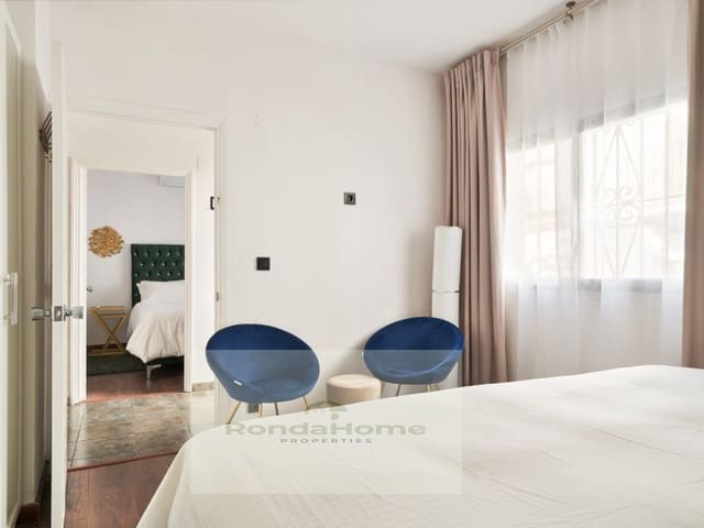 4 sypialnia Dom na sprzedaż w Casco Antiguo, Marbella z garażem - 545 000 € (Ref: 9420004)