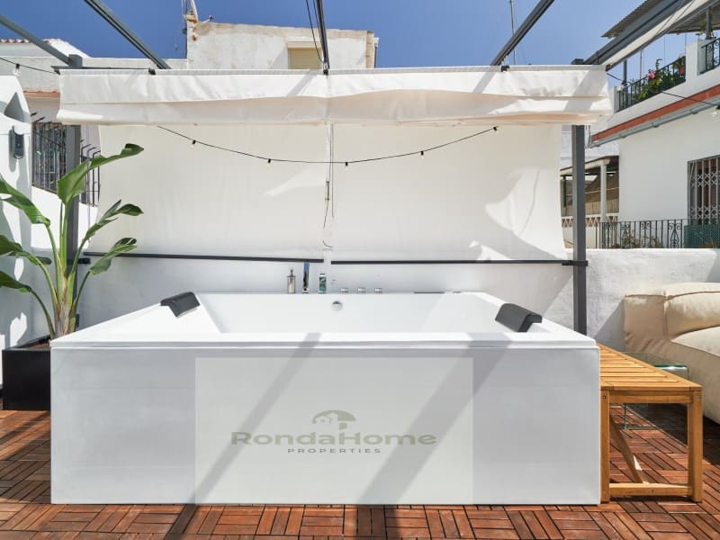 4 soverom Hus til salgs i Marbella med garasje - € 545 000 (Ref: 9420004)