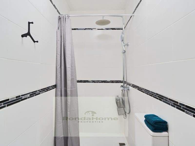 4 soverom Hus til salgs i Marbella med garasje - € 545 000 (Ref: 9420004)