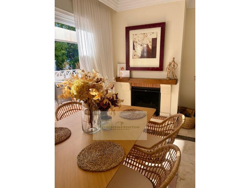 2 sypialnia Mieszkanie na sprzedaż w Marbella z garażem - 395 000 € (Ref: 9420005)