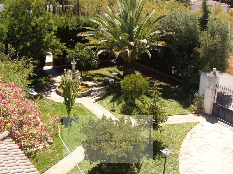 5 bedroom Finca/Country House for sale in Ronda with garage - € 410,000 (Ref: 9420009)