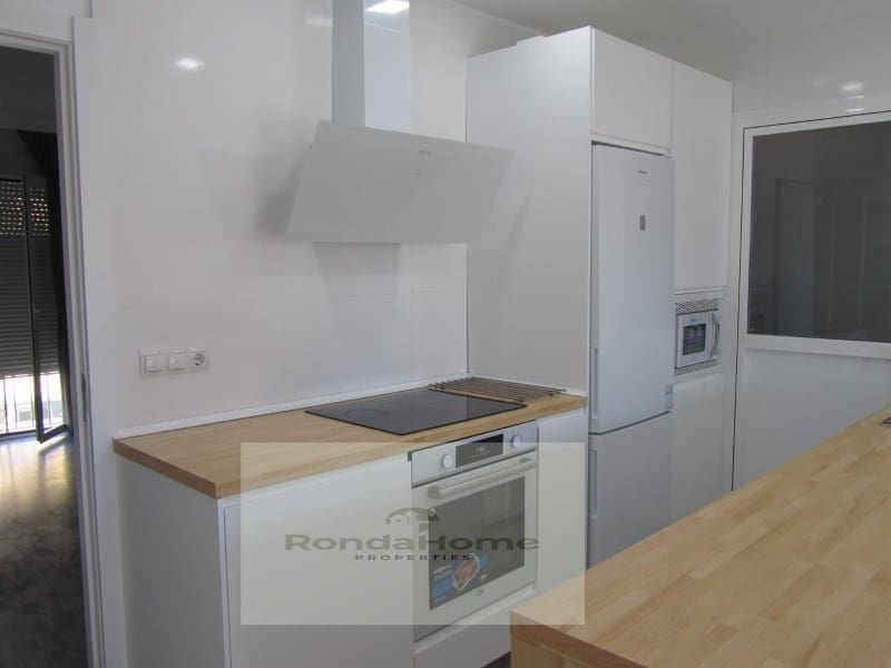 3 soveværelse Lejlighed til leje i Riviera del Sol med garage - € 1.400 (Ref: 9449641)