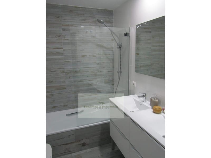 3 soveværelse Lejlighed til leje i Riviera del Sol med garage - € 1.400 (Ref: 9449641)