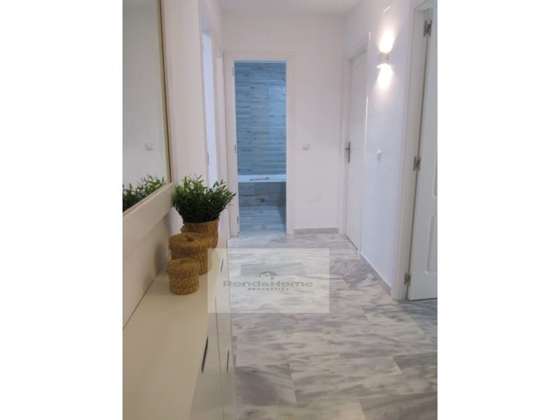 3 soveværelse Lejlighed til leje i Riviera del Sol med garage - € 1.400 (Ref: 9449641)